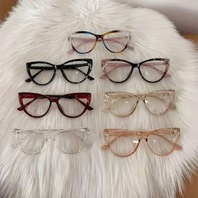 Armação de óculos de grau moderna com proteção luz azul. Design sofisticado e leve, lentes anti-reflexo e ajuste ergonômico. Ideal para proteger a visão contra fadiga ocular e o impacto da luz digital.