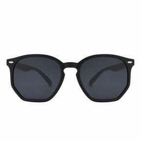 Óculos de Sol Masculino Retrô com armação flexível em acetato italiano preto fosco. Lentes escuras com proteção UV400 e design sofisticado para máximo conforto e estilo.